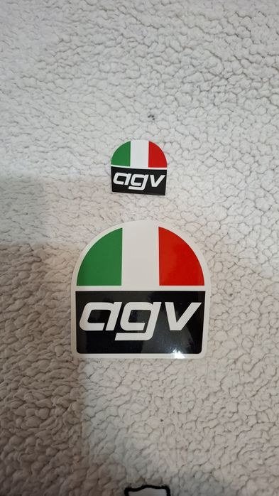 Patches, pins e stickers