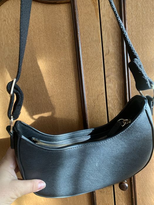 Продам сумочки різні