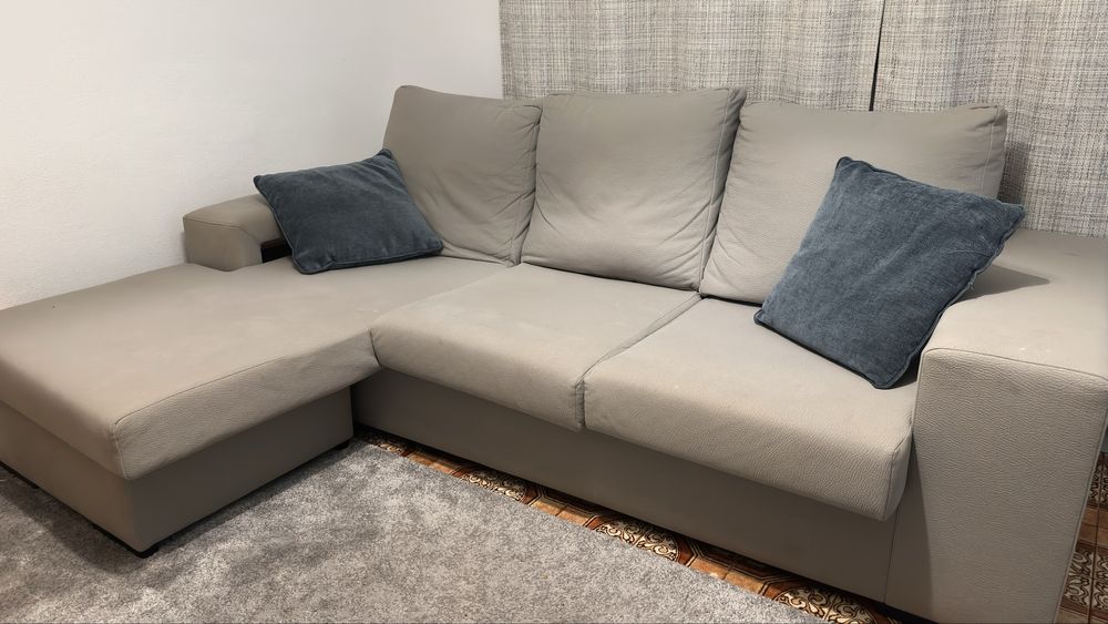 Sofá 3 lugares usado