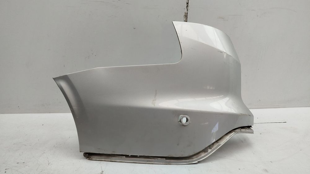 Canto Para Choques Tras Esquerdo FORD Focus III Carrinha