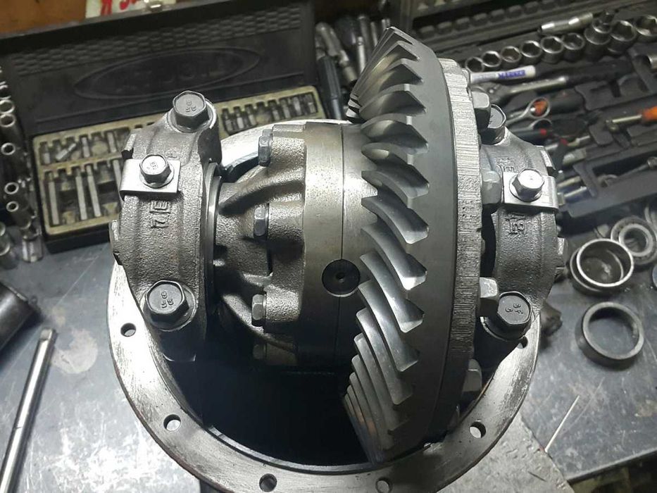 Ремонт редуктор,мост, Работаем ПО ВСЕЙ УКРАИНЕ (Ford,Bmw,Jeep,Mazda)