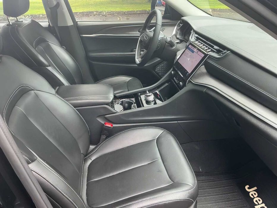 Jeep Grand Cherokee L Limited      2023