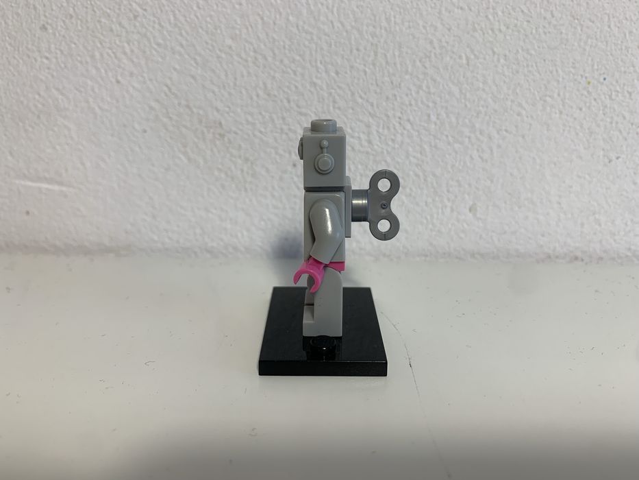 Lego minifigures seria 11 lady robot col178 col11-16