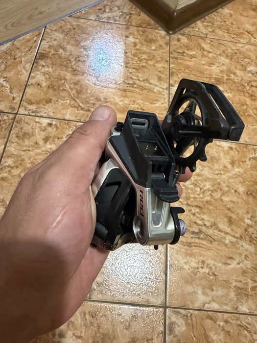 przerzutka Sram Red AXS E1 max36T