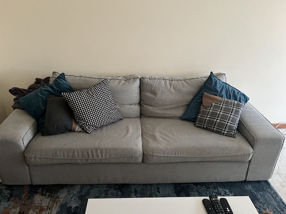 Sofá cinzento ikea 2 lugares
