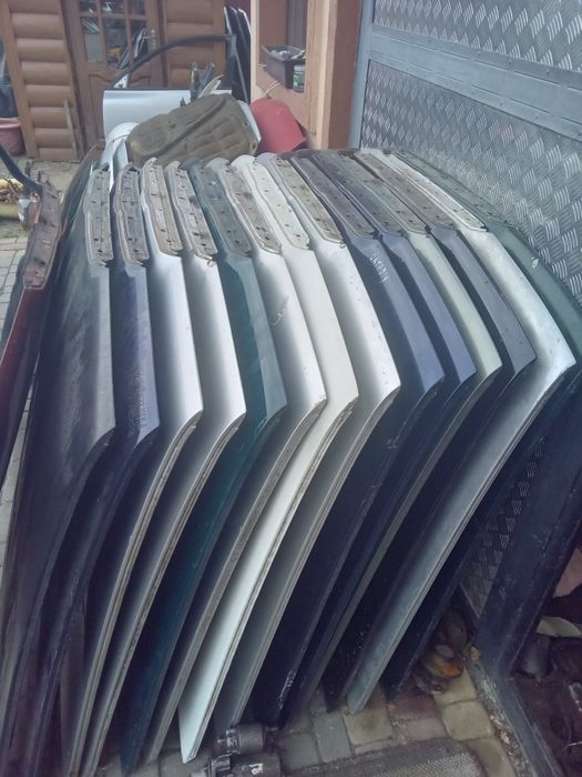 Капот Skoda Octavia