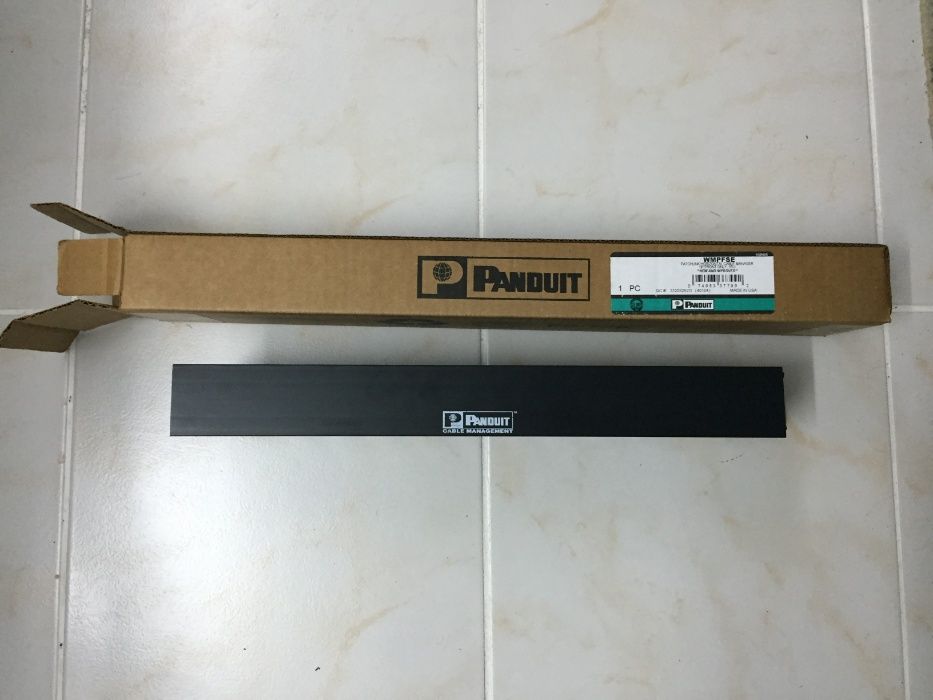 Guia de Cabos 1U Frontal da Panduit