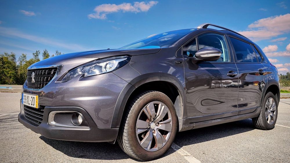 Peugeot 2008 signature nacional