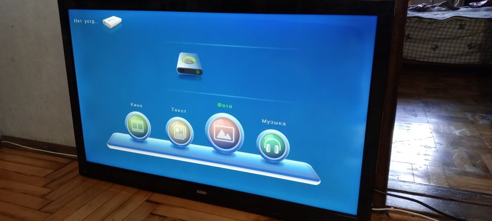 Телевізор BBK 40"