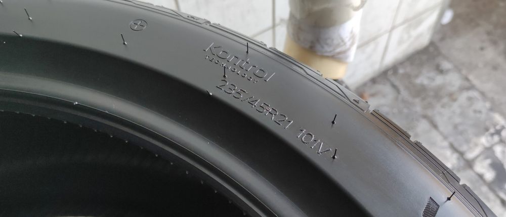 235/45R21 Hankook Ventus S1 Evo3 EV K127E 2024r B/A/69dB 3 lata gwar.