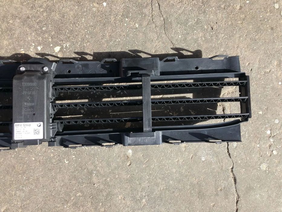 BMW 2 U06 GRELHA FRENTE VENTILAÇÃO AR -  G101