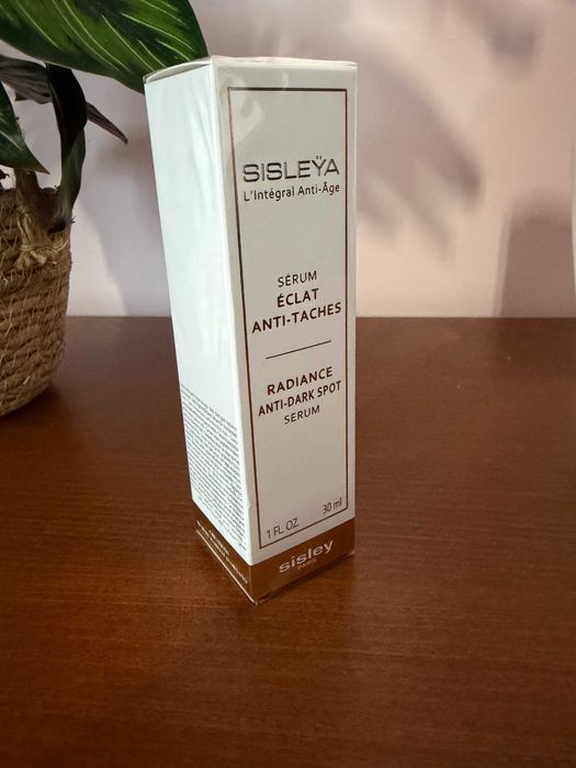 Sisley Sisleÿa L'Intégral Anti Âge Radiance Anti Dark Spot Serum 30 ml