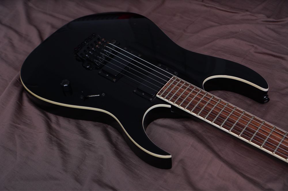 Ibanez MTM2 Mick Thomson gitara