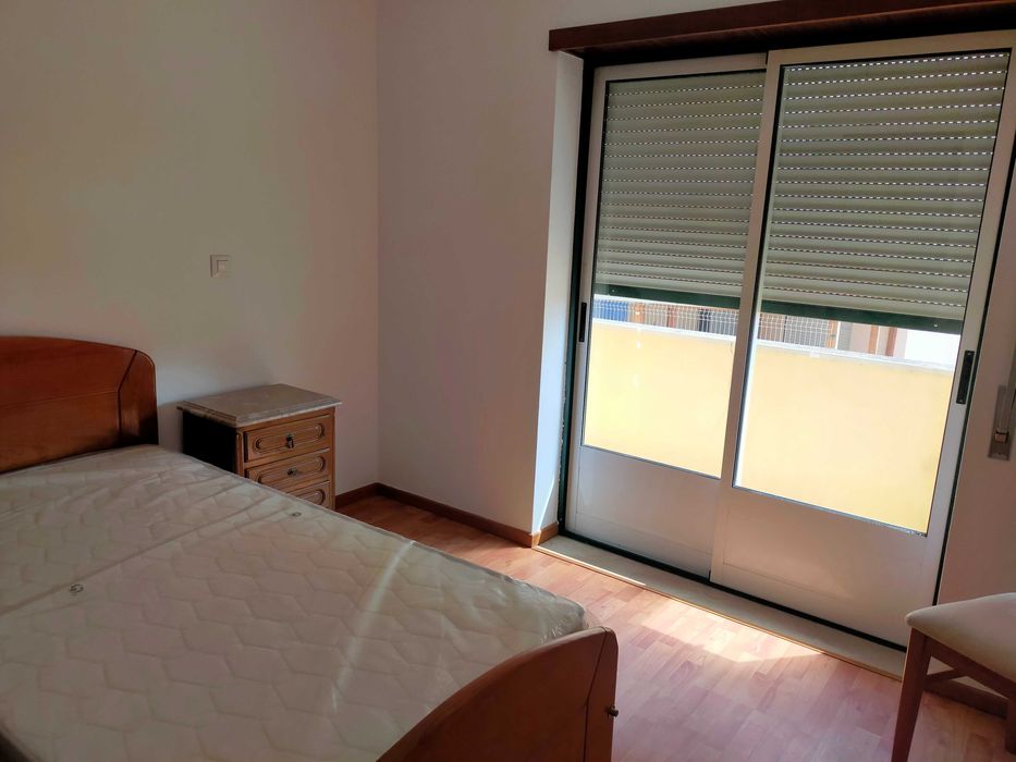 Arrendo Apartamento T2 - Leiria