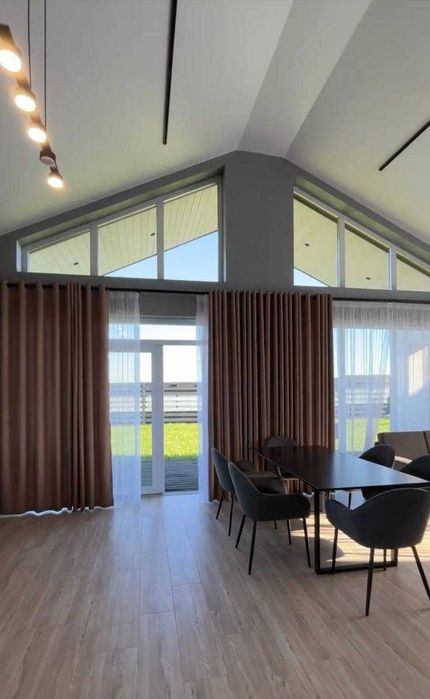 Продаж котеджу з ремонтом поблизу Івано-Франківська