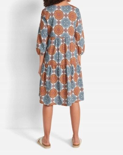 B.P.C sukienka wzorzysta midi 44/46.