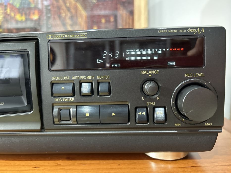 Leitor de cassetes Technics RS-AZ6