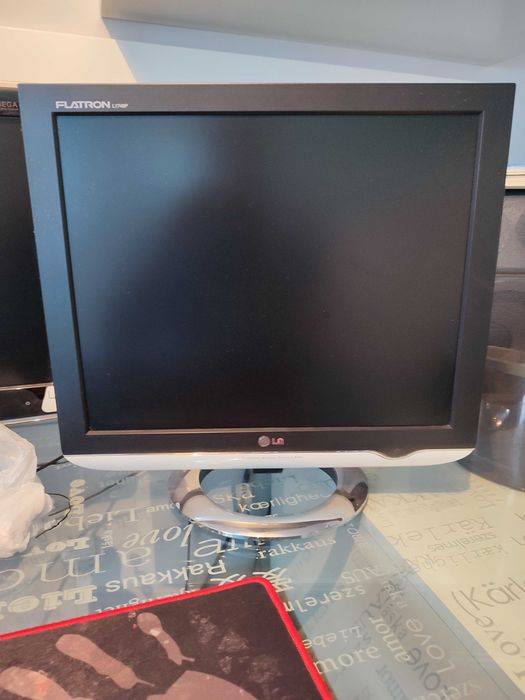 Monitor LG Flatron L1740P