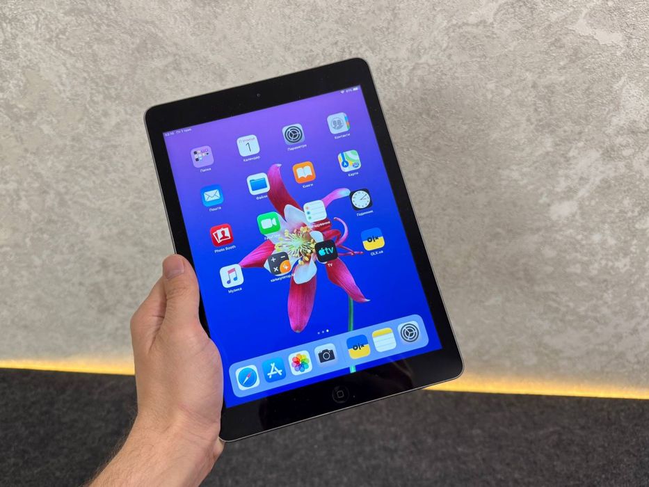 Планшет Apple ipad Air  Повнісю робочий