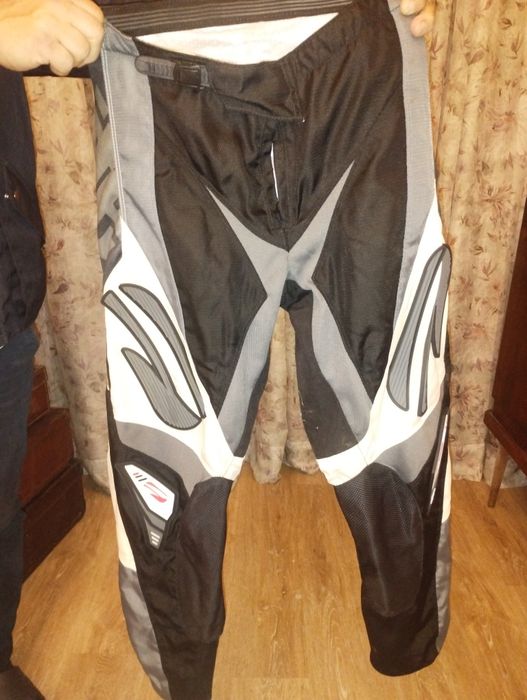 Oportunidade! Conjunto Motocross SINISALO (Casaco + Calças) Tamanho 52