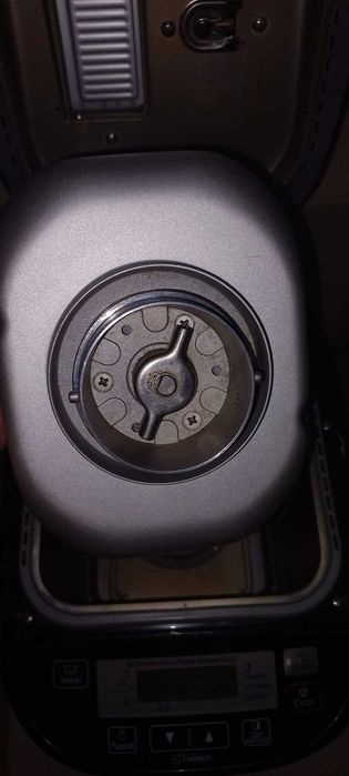 Продам хлебопечку Panasonic по запчастям/хлібопічку панасоник