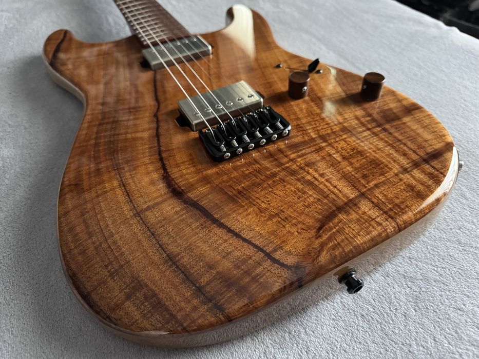 Custom Stratocaster Korina/Koa 1-piece/Pau Fero (Litvyn, не Fender, Gibson, PRS, Charvel, Suhr)