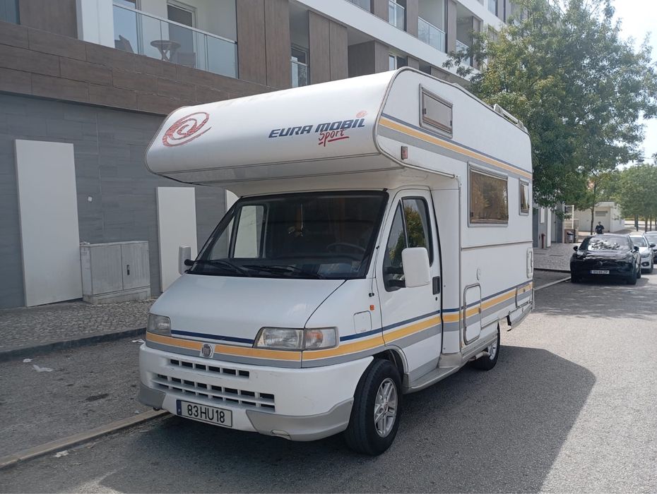 Fiat ducato 2.5 totalmente equipada 6lugares de livrete