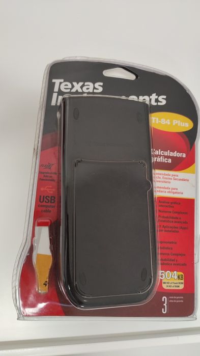Máquina texas TI-84 PLUS