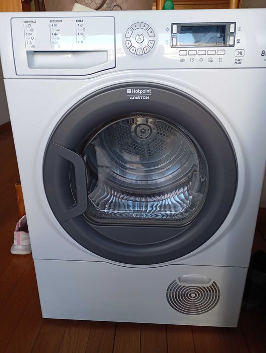 Máquina de secar roupa