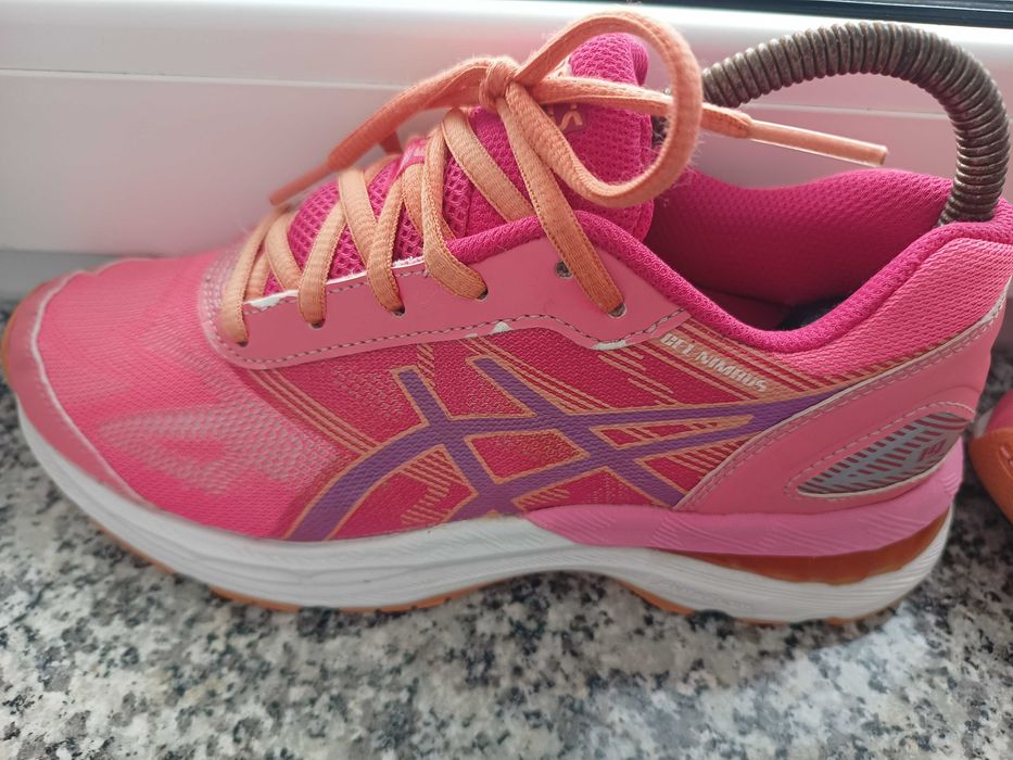 Damskie buty do biegania asics Gel-Nimbus 19 rozmiar 37