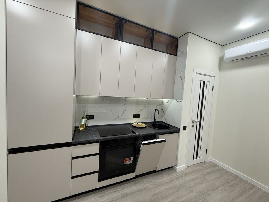 Продам 65 Жемчужина 2 отальные комнаты ул Краснова