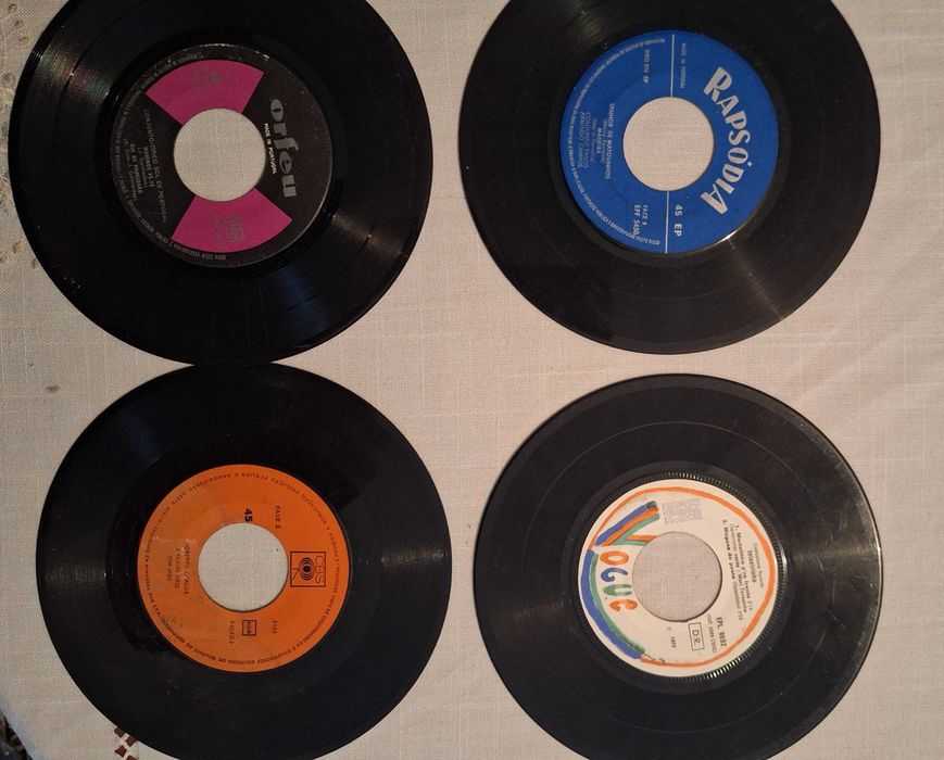 Vintage Vinyl Records64298041047939125