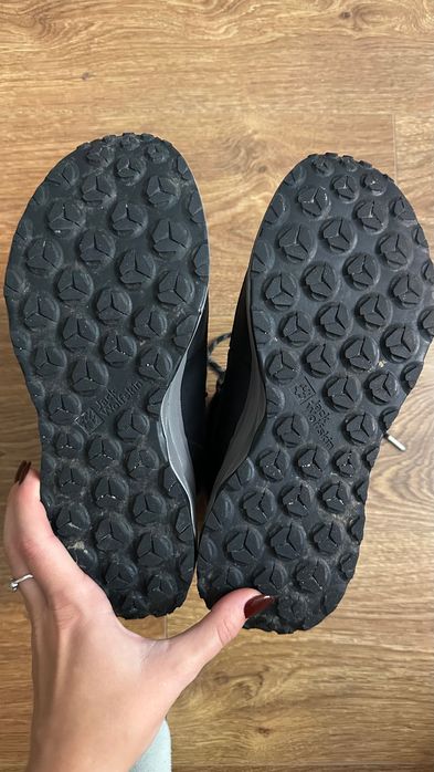 Śniegowce firmowe, nowe; Jack Wolfskin; 39r