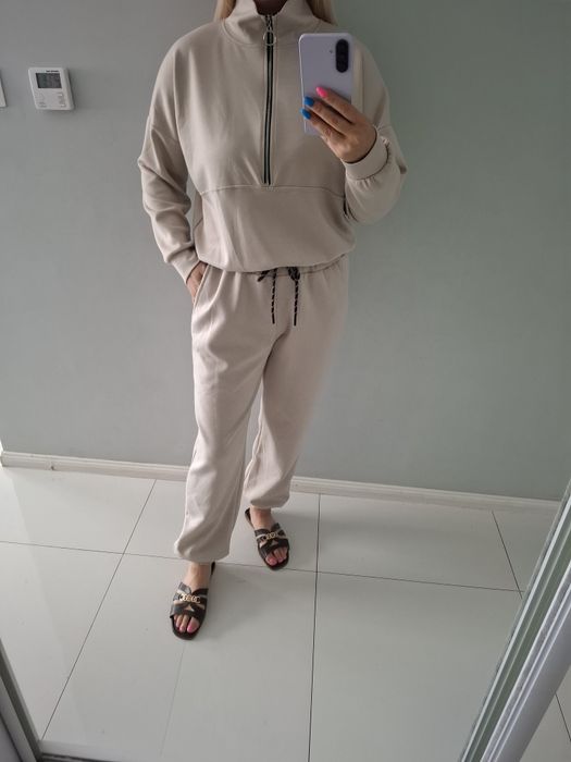 Dres bluza ze stójka