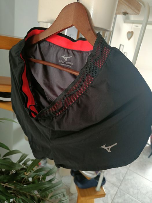 Mizuno profesjonalne krótkie spodenki sportowe do biegania rozmiar S
