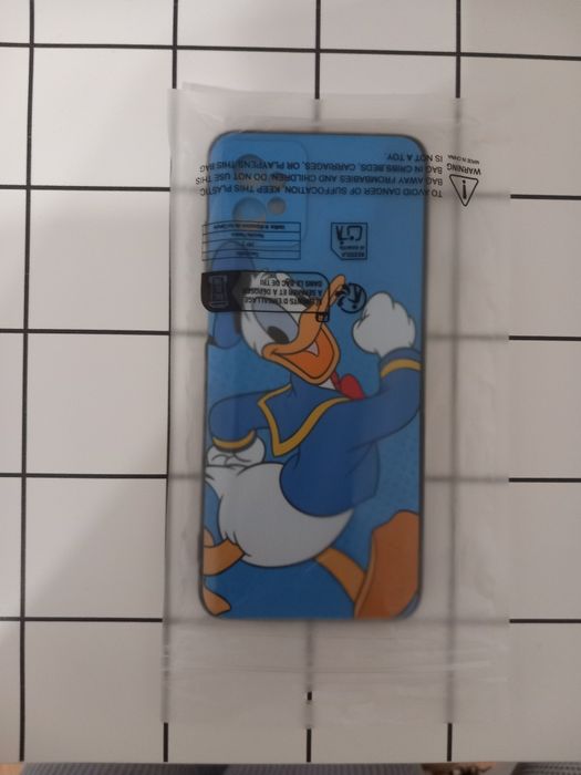 Etui na telefon Motorola g32