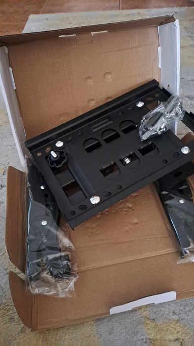 Suporte de parede para Televisão