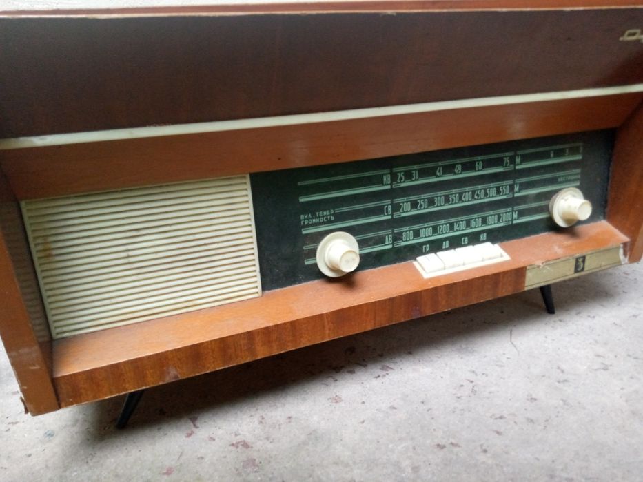 Радіола Рекорд, 70 х років. Магнітола.