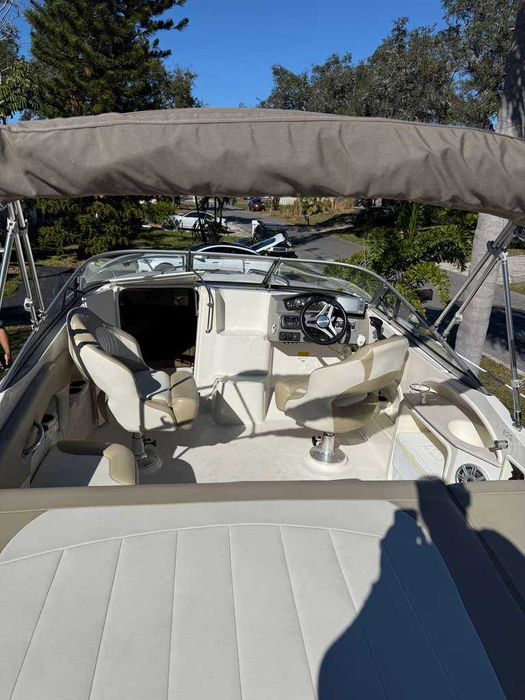 motorówka Stingray 215 CR 17 72h Jak nowa, garażowana, przyczepa