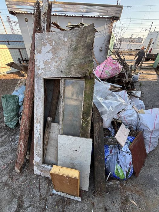 Вивіз сміття. Вивіз хламу.