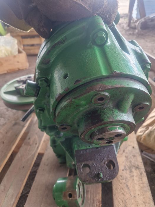 Przedni wom do john deere