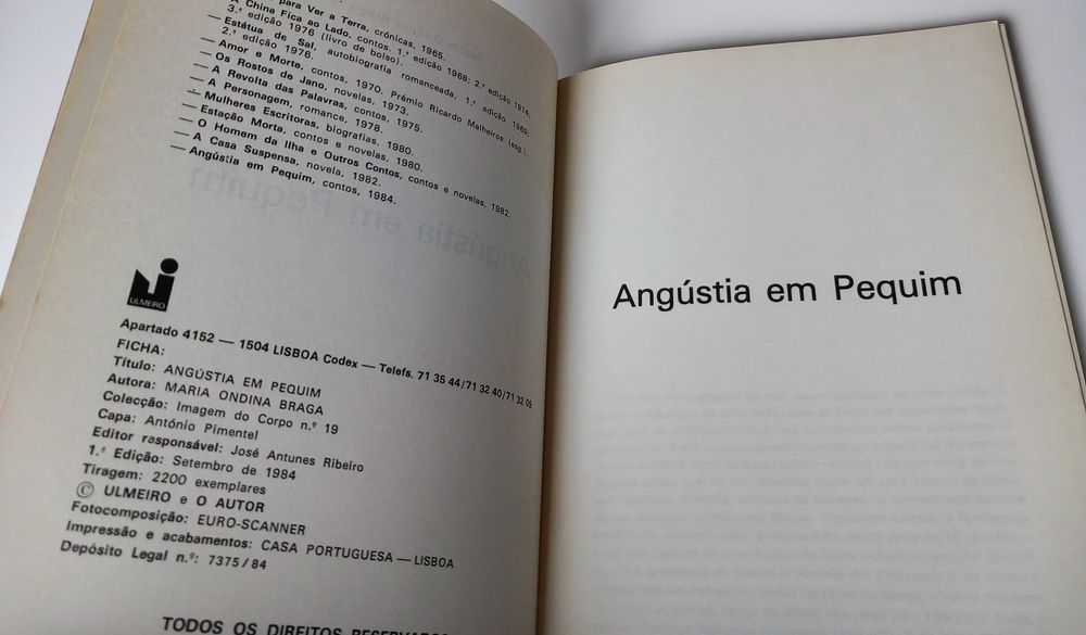 Angústia em Pequim 1ª Ed na Ulmeiro de Maria Ondina Braga [Portes Inc]