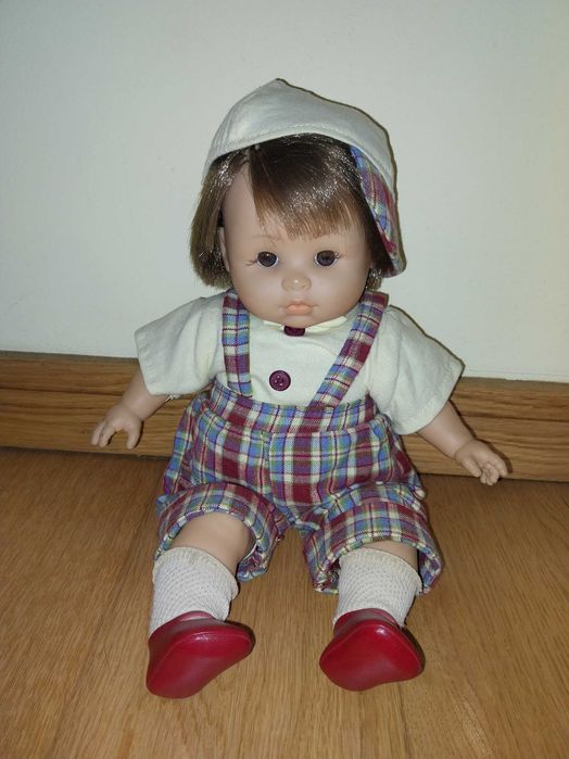 Vintage Doll - Paola Reina