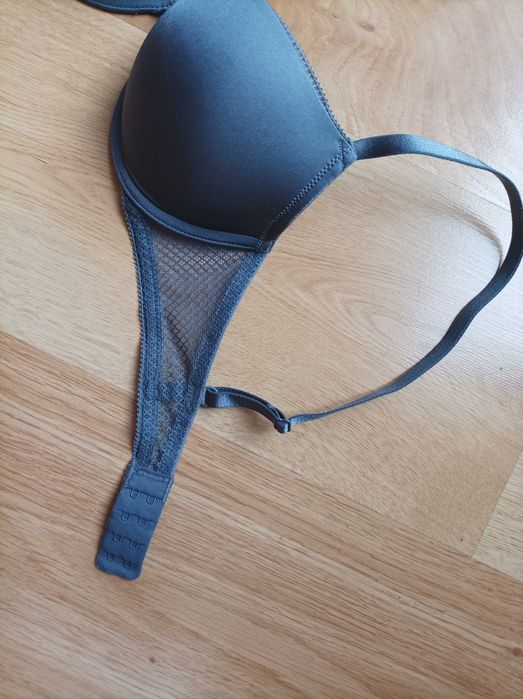 Biustonosz push up