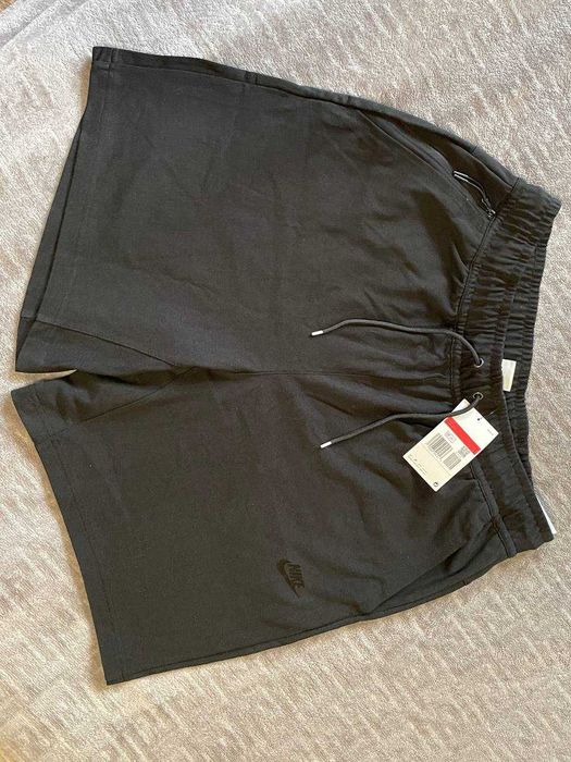 Натуральные шорты L,XL Nike Sportswear DM6589-010 Lightweight Knit Shorts Black