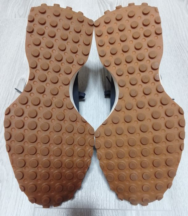 Оригінальні кросівки New Balance 327