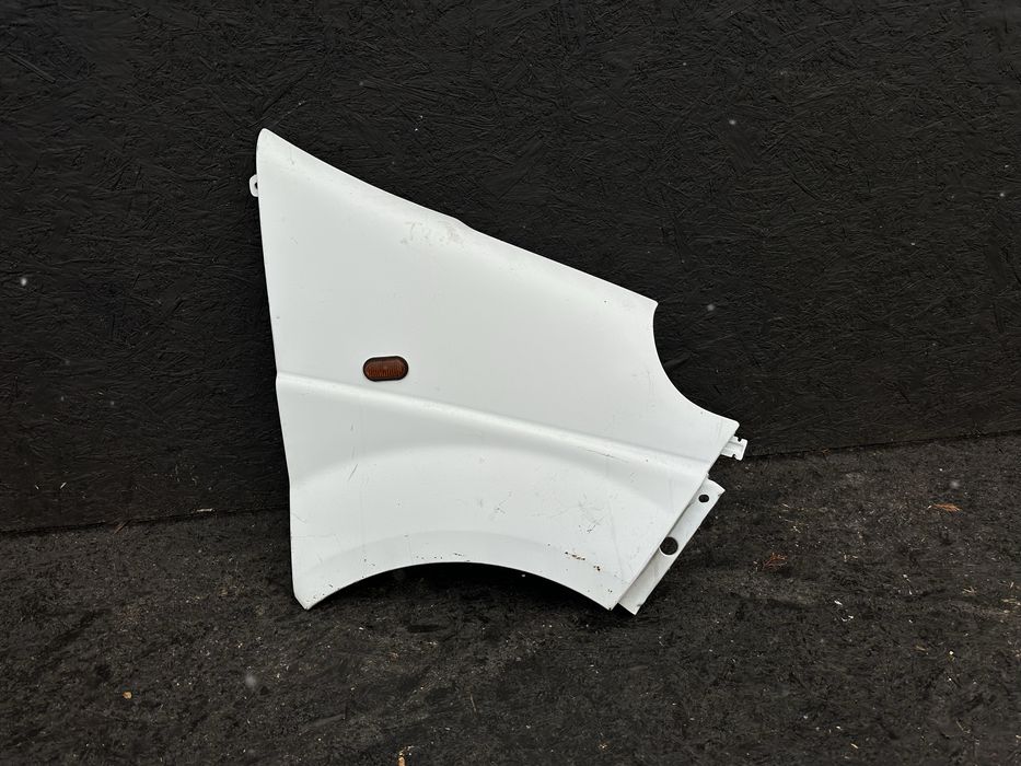 Крило Рено Трафік2 Крила Рено Трафік2