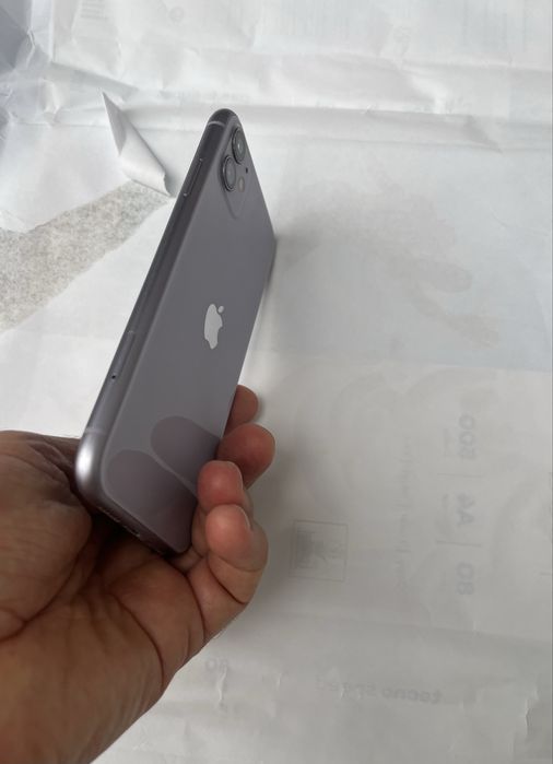 Iphone 11 em bom estado