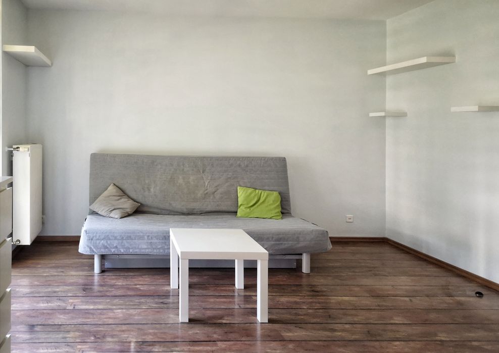 Kawalerka z balkonem w Cieplicach do wynajęcia