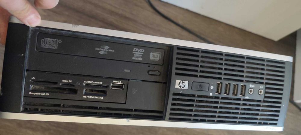 звичайний комп`ютер для офісу